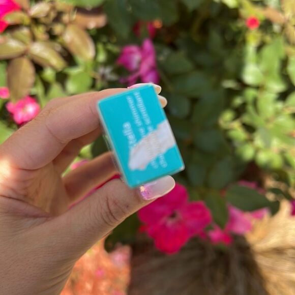 NEW Thrive Causmetics BRILLIANT EYE BRIGHTENER STELLA - Picture 3 of 4